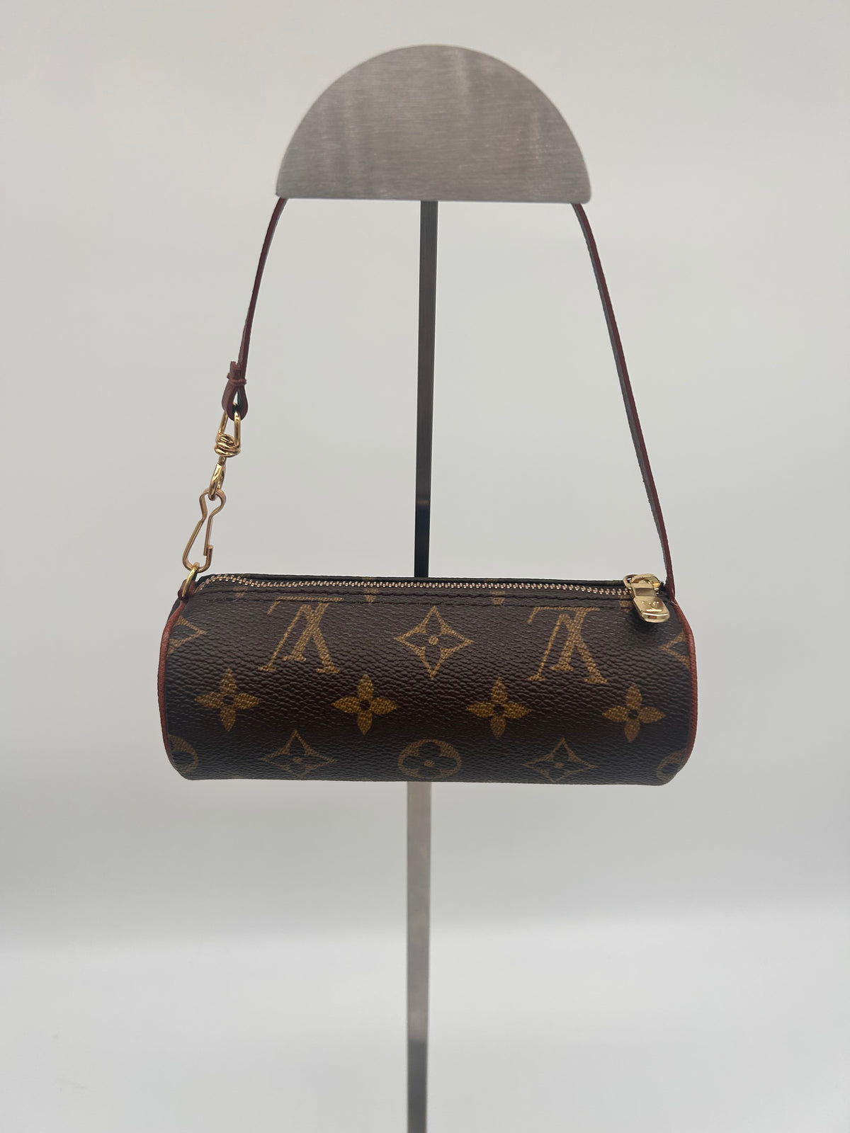 Mini papillon monogram