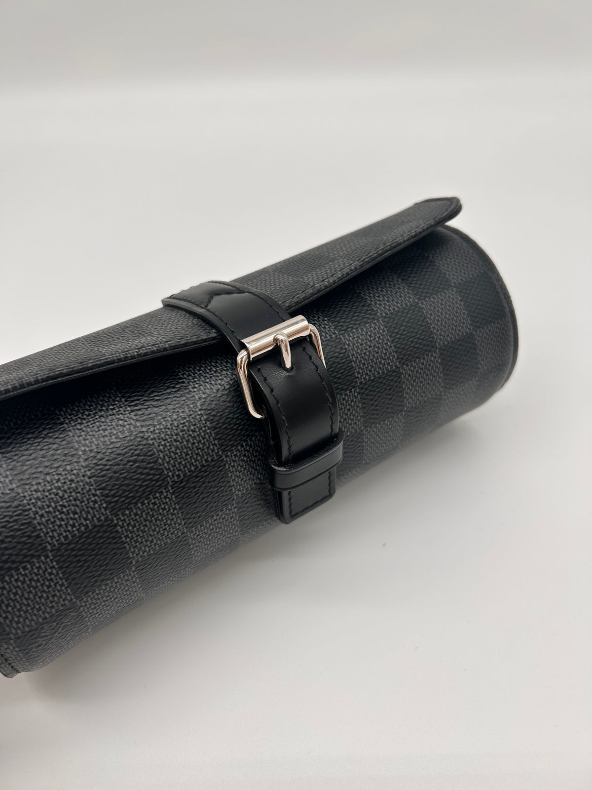Louis Vuitton Watch case damier graphite