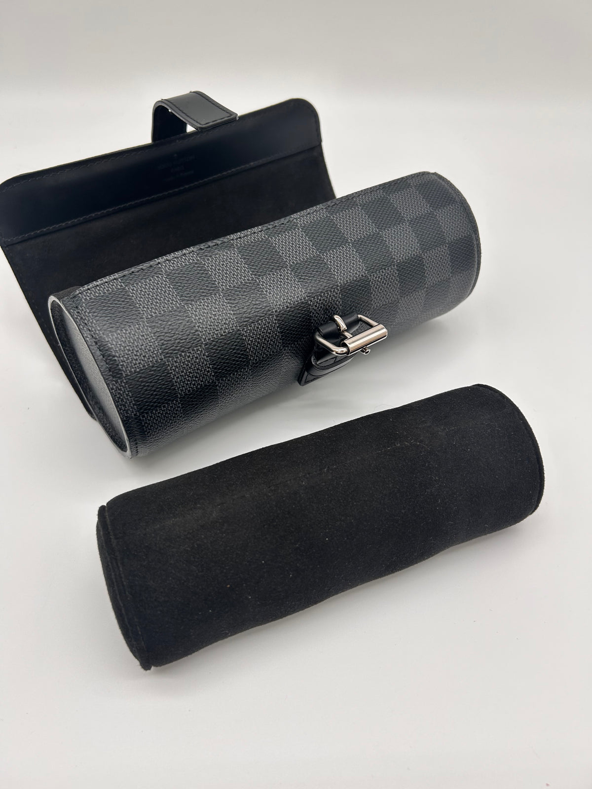 Louis Vuitton Watch case damier graphite