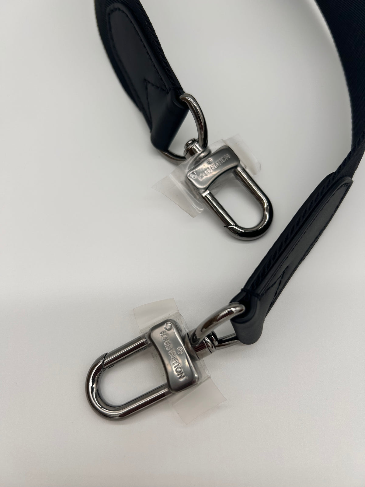 Louis vuitton strap