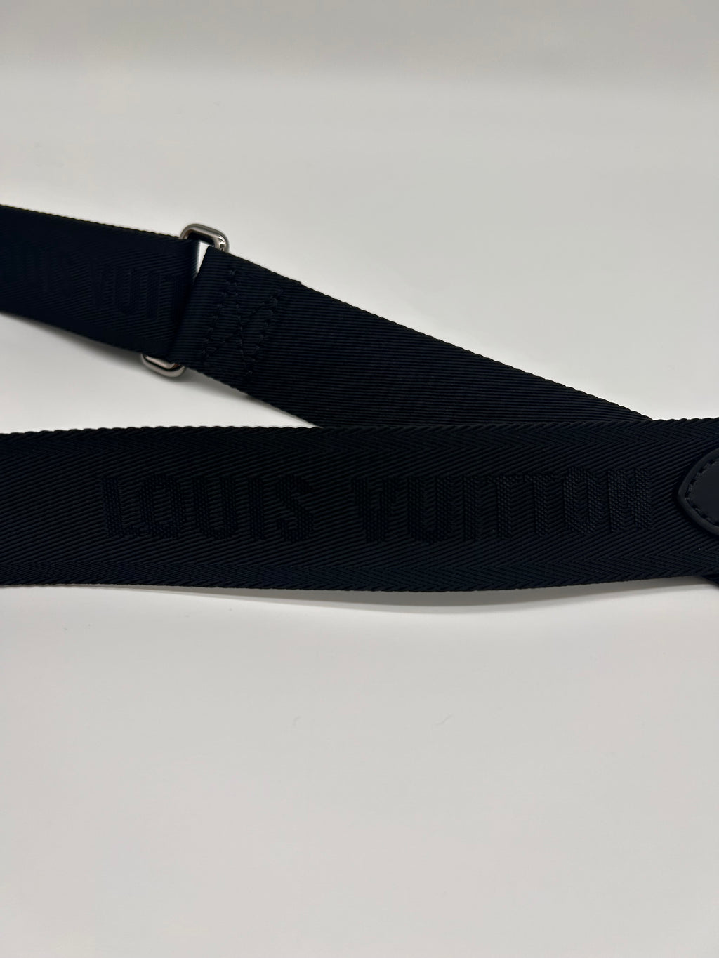 Louis vuitton strap