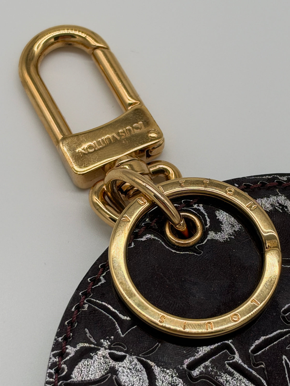 Amarante vernis bag charm spiegel