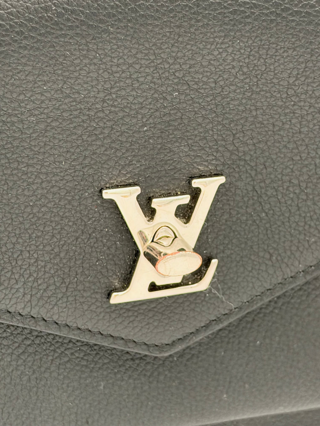 Louis Vuitton MyLockMe chain pochette