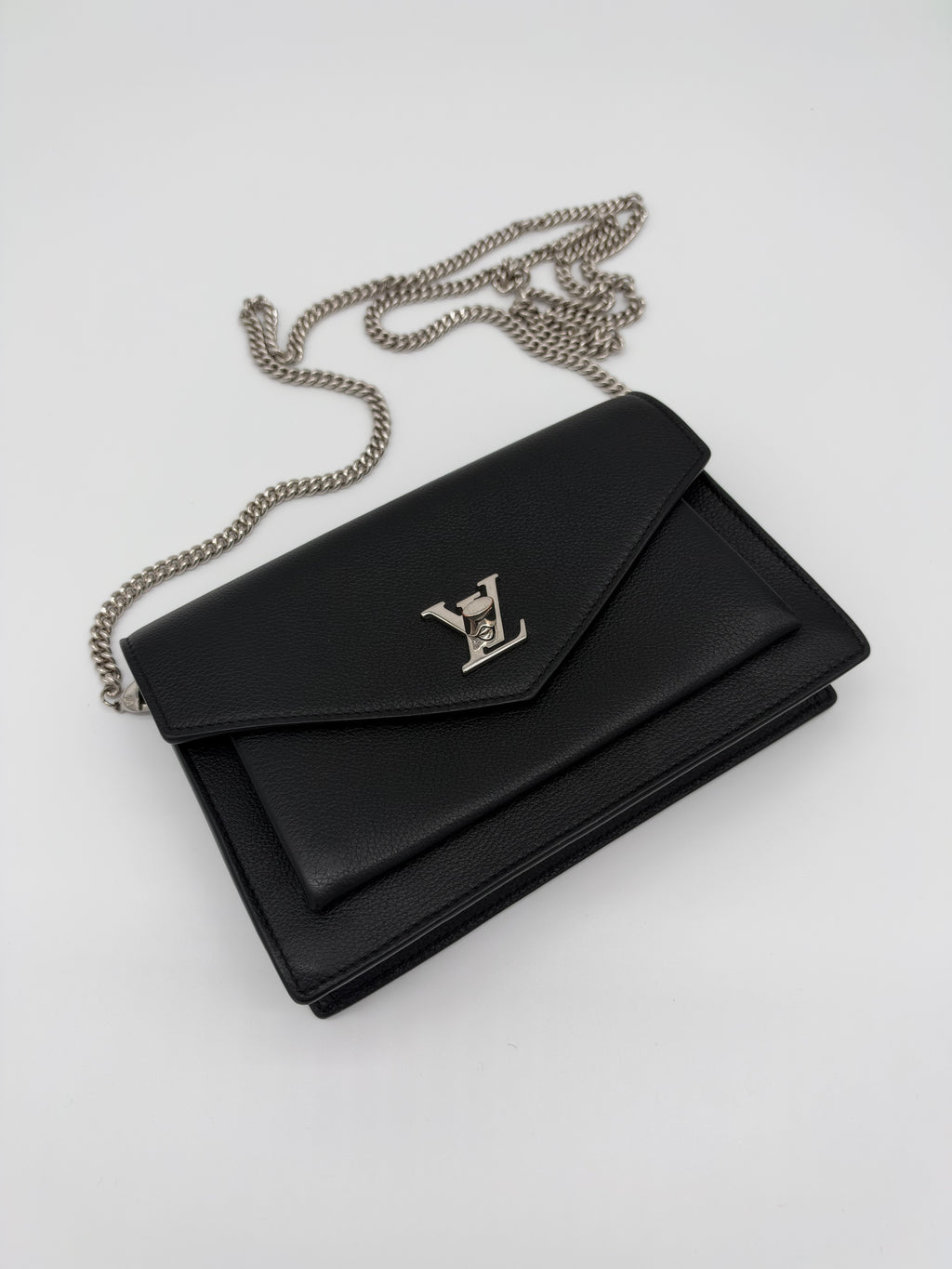 Louis Vuitton MyLockMe chain pochette