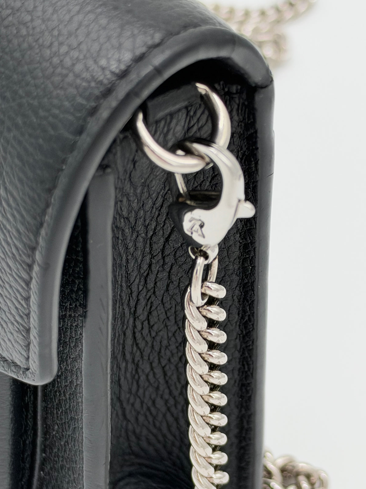 Louis Vuitton MyLockMe chain pochette