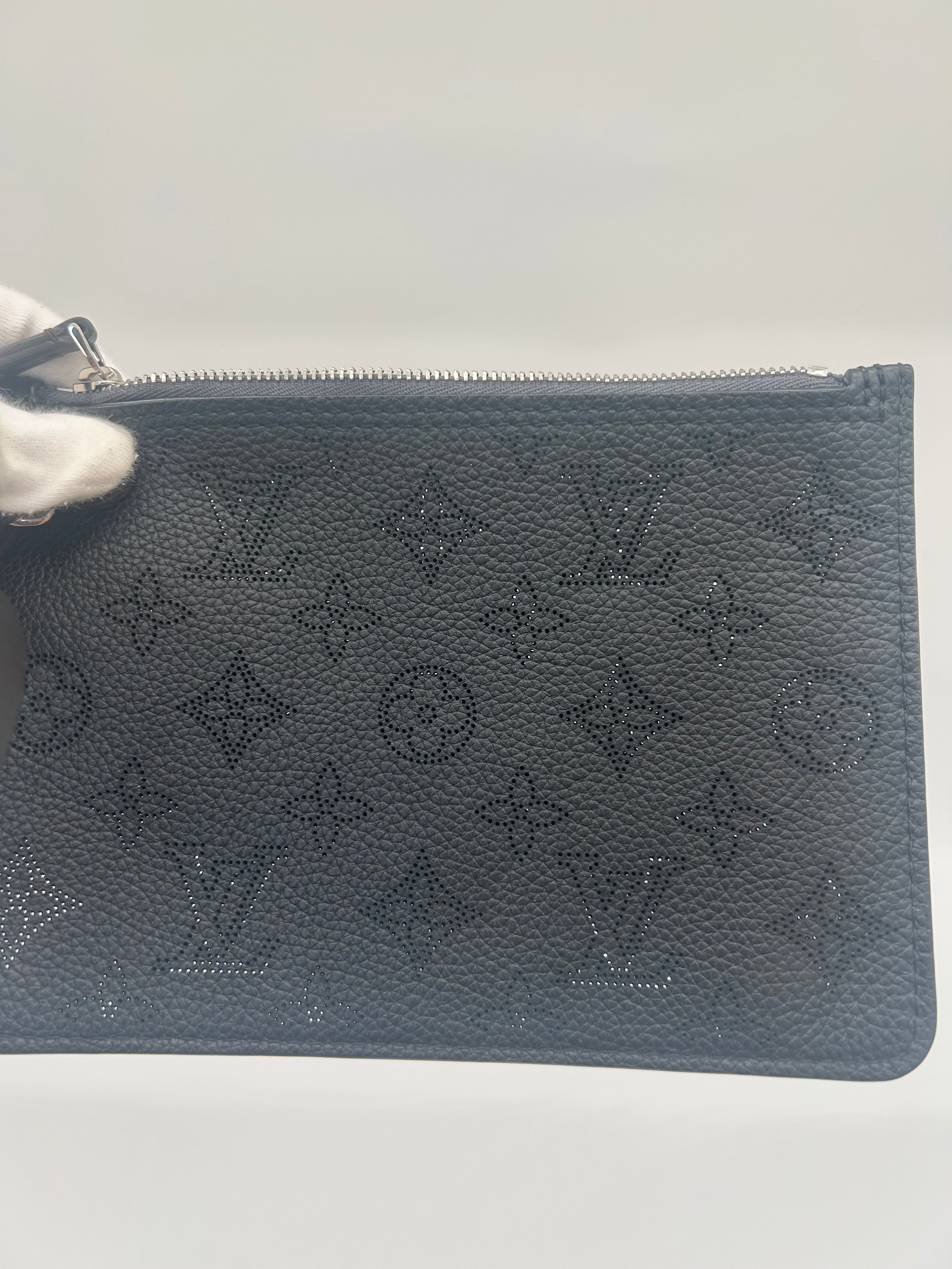 mahina pochette