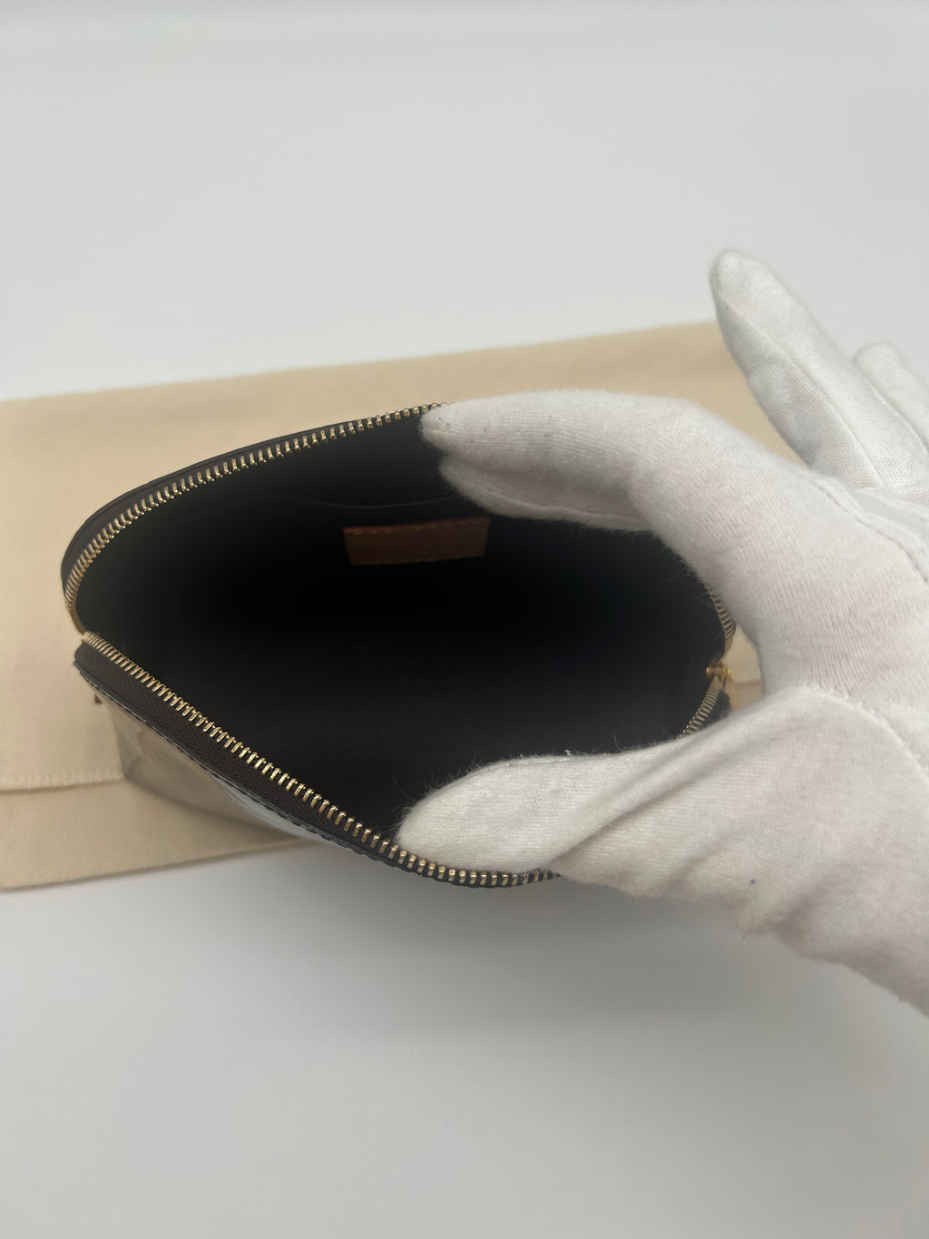 cosmetic pouch PM amarante vernis