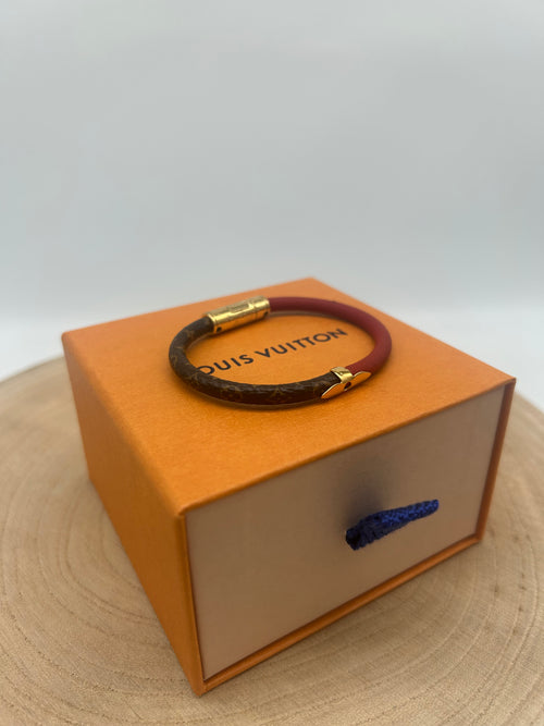 confidential bracelet rood